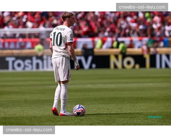 传闻：拜仁慕尼黑有意今夏引进切尔西中场帕尔默